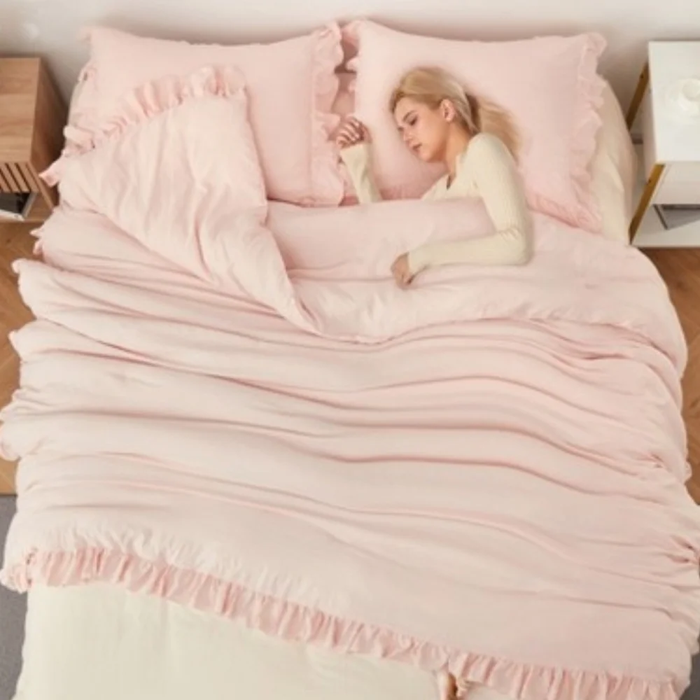 Oeko Tex Queen Pink Comforter Set with Ruffle Trim NWOT